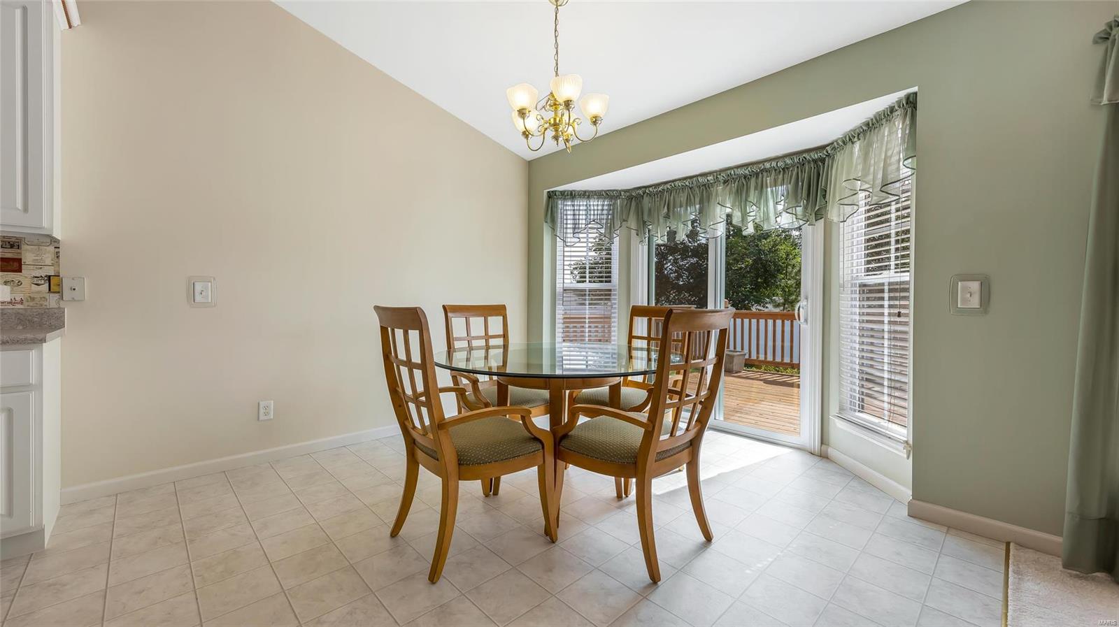 2189 McGregor Circle Dardenne Prairie, MO 63368 - Photo 13 of 37