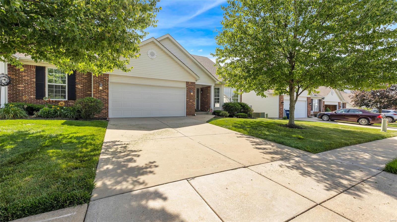 2189 McGregor Circle Dardenne Prairie, MO 63368 - Photo 3 of 37