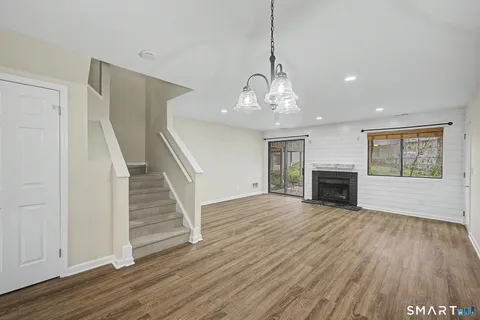 $599,000 | 150 Hope Street, Unit 14, Stamford, CT 06906