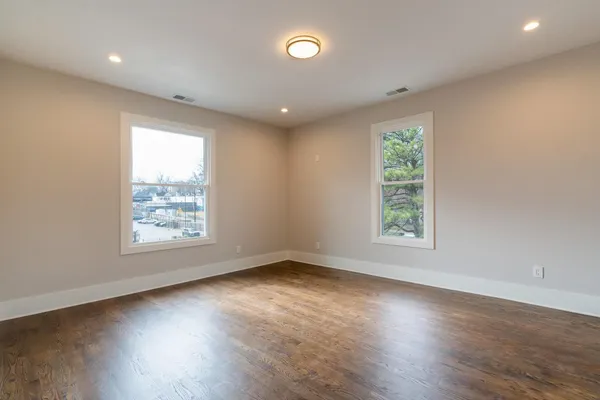 $3,250 | 1544 Court Avenue, Unit 1, Memphis, TN 38104