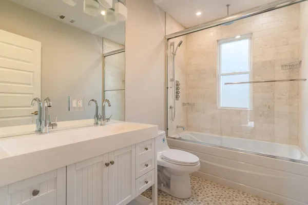 $3,250 | 1544 Court Avenue, Unit 1, Memphis, TN 38104