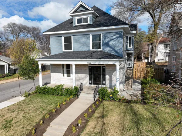 $3,250 | 1544 Court Avenue, Unit 1, Memphis, TN 38104