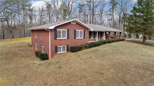 $795,000 | 5972 McEver Road, Flowery Branch, GA 30542