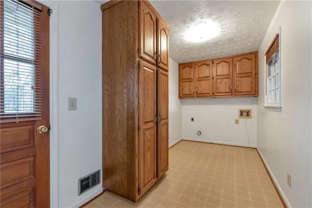 $795,000 | 5972 McEver Road, Flowery Branch, GA 30542