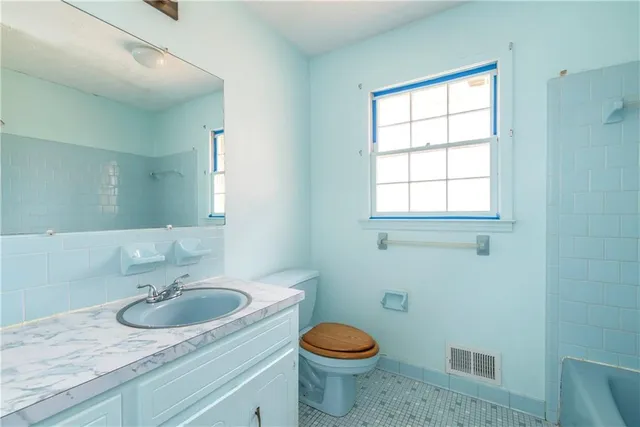 $795,000 | 5972 McEver Road, Flowery Branch, GA 30542