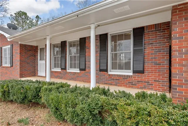 $795,000 | 5972 McEver Road, Flowery Branch, GA 30542