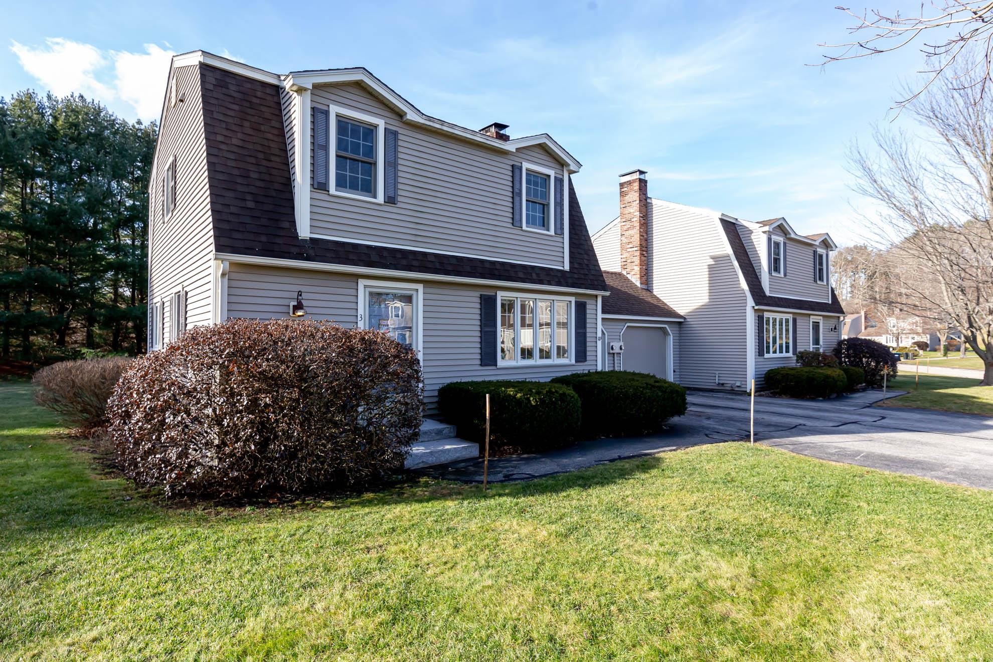 3 The Meadows Stratham, NH 03885 - Photo 3 of 40