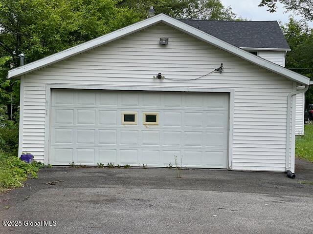 78 Bross Street Cairo, NY 12413 - Photo 3 of 21 2 Car Oversizd Garage