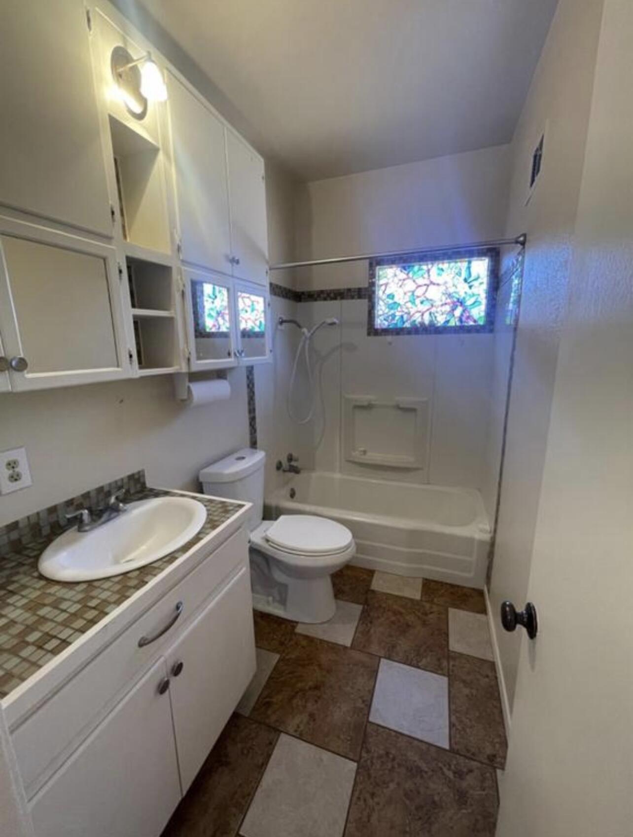 2315 48th Street Lubbock, TX 79412 - Photo 5 of 5 IMG_1038