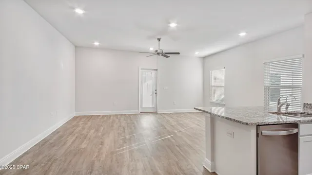 $2,000 | 1674 Caleigh Court, Lynn Haven, FL 32444