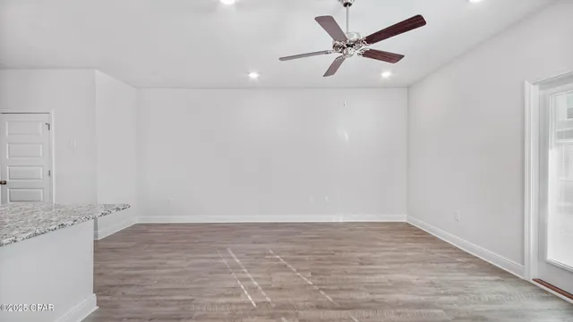 $2,000 | 1674 Caleigh Court, Lynn Haven, FL 32444