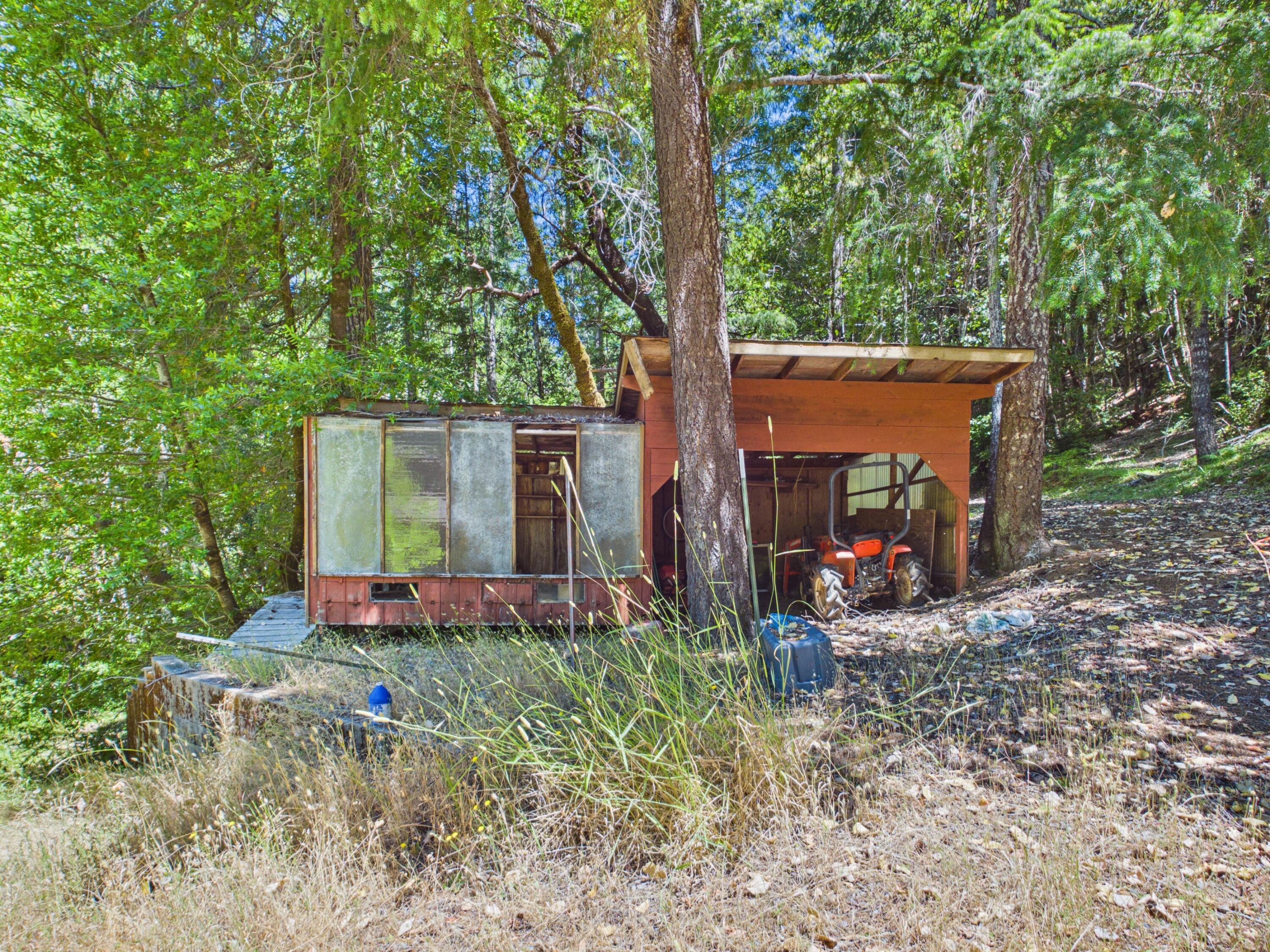 1055 Goodman Ranch Road Garberville, CA 95542 - Photo 37 of 63