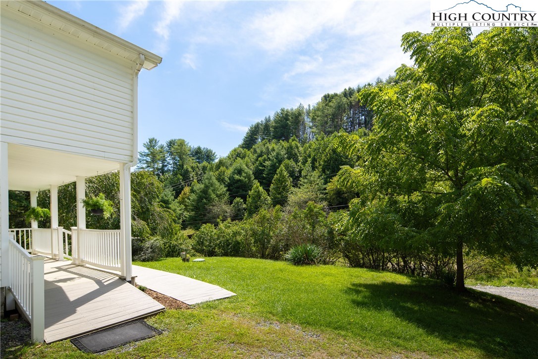 500 Henson Branch Road Vilas, NC 28692 - Photo 38 of 48 Gallery Image 38