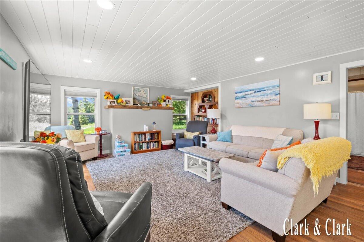 35965 South Humms Road Drummond Island, MI 49726 - Photo 18 of 73 068-INTERIOR 03A