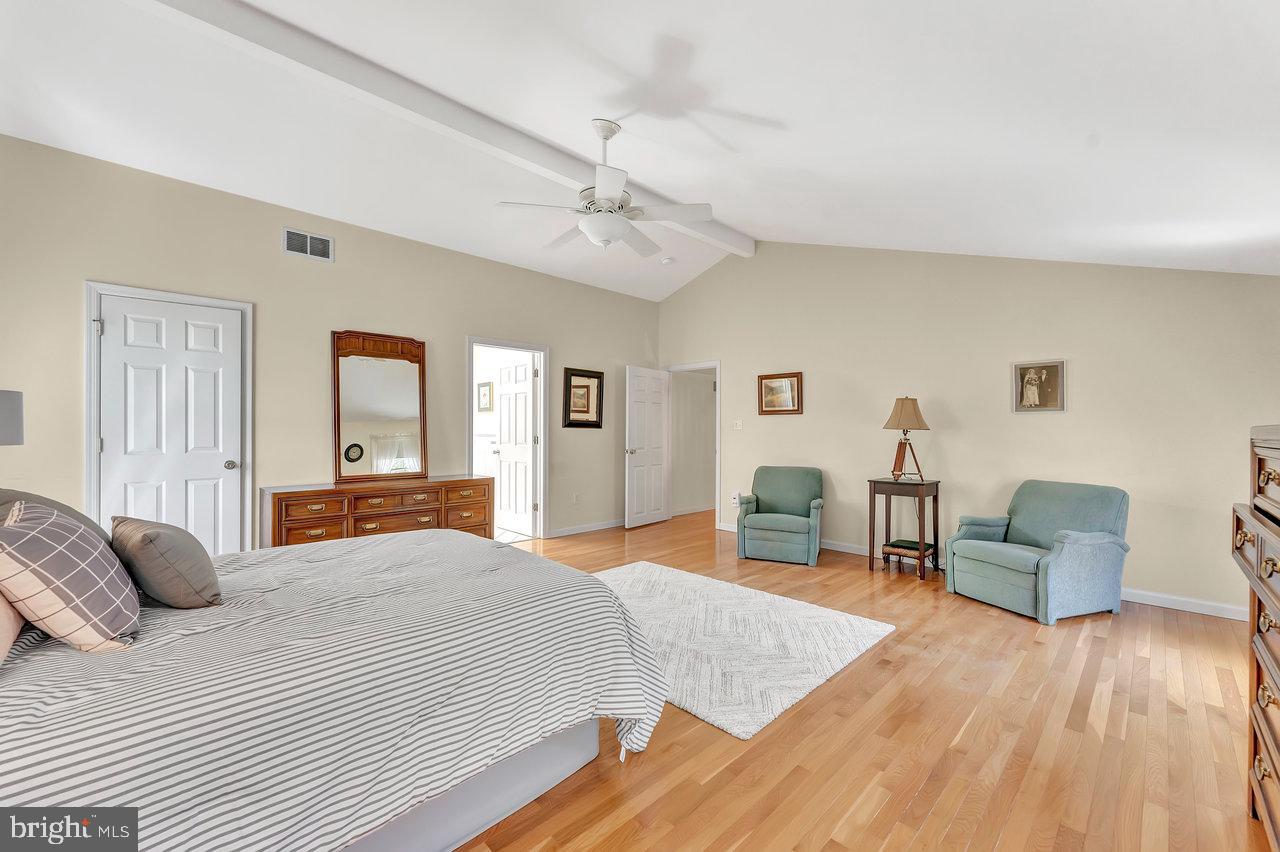 79 Wolfpack Road Hamilton, NJ 08619 - Photo 19 of 30 a bedroom with a bed and furniture