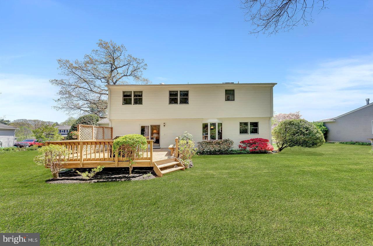 79 Wolfpack Road Hamilton, NJ 08619 - Photo 30 of 30 a front view of a house with garden