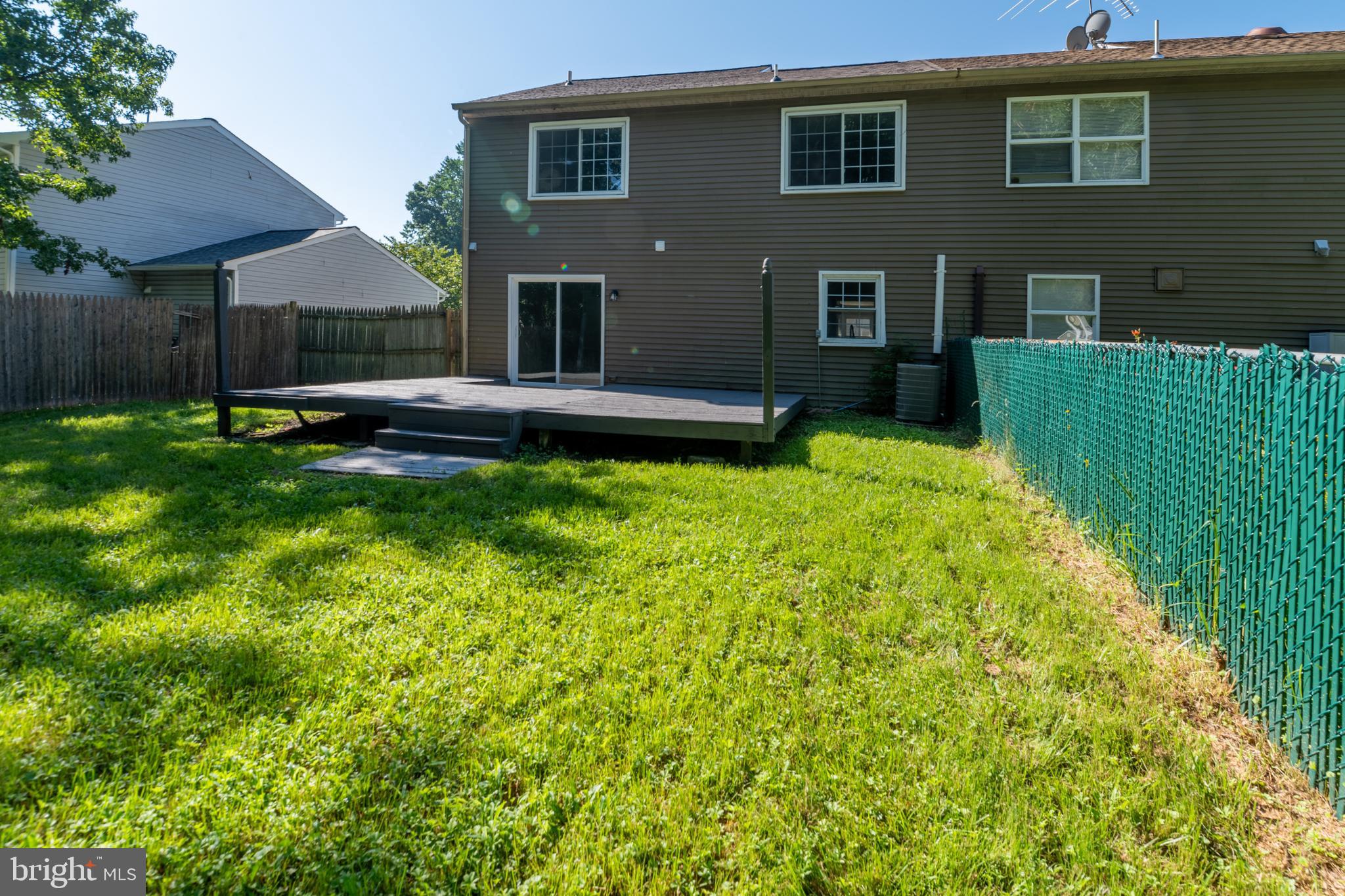 30 Lanford Road New Castle, DE 19720 - Photo 19 of 21 Rear Yard