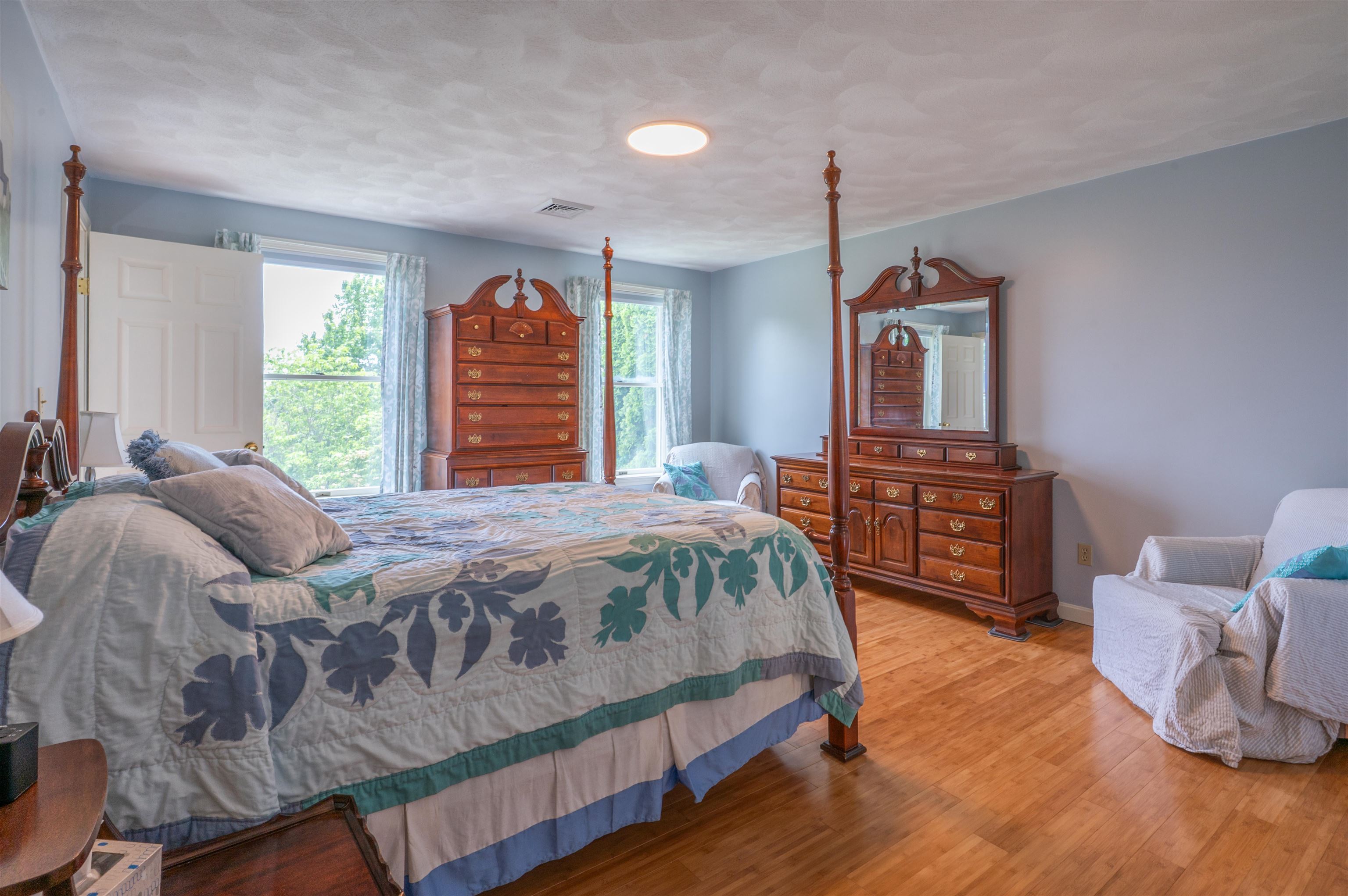 7 Longview Circle Pelham, NH 03076 - Photo 17 of 39