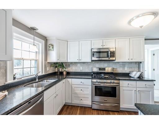 12 Young Road North Andover, MA 01845 - Photo 2 of 26 Gallery Image 2