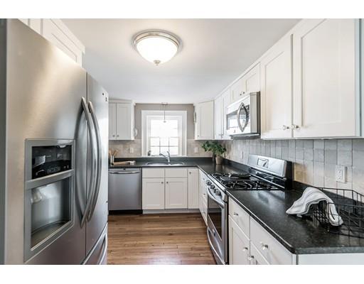 12 Young Road North Andover, MA 01845 - Photo 3 of 26 Gallery Image 3