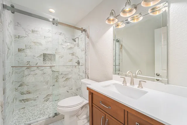 $749,000 | 3320 Tower Road, Santa Fe, TX 77517