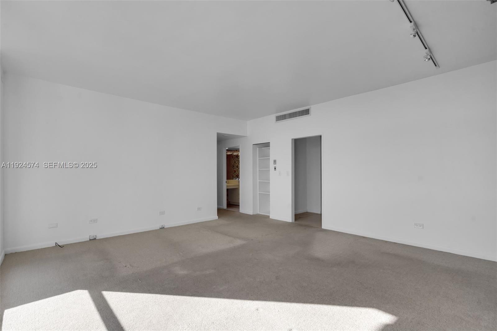 700 Biltmore Way, Unit 710 Coral Gables, FL 33134 - Photo 25 of 41 a view of an empty room