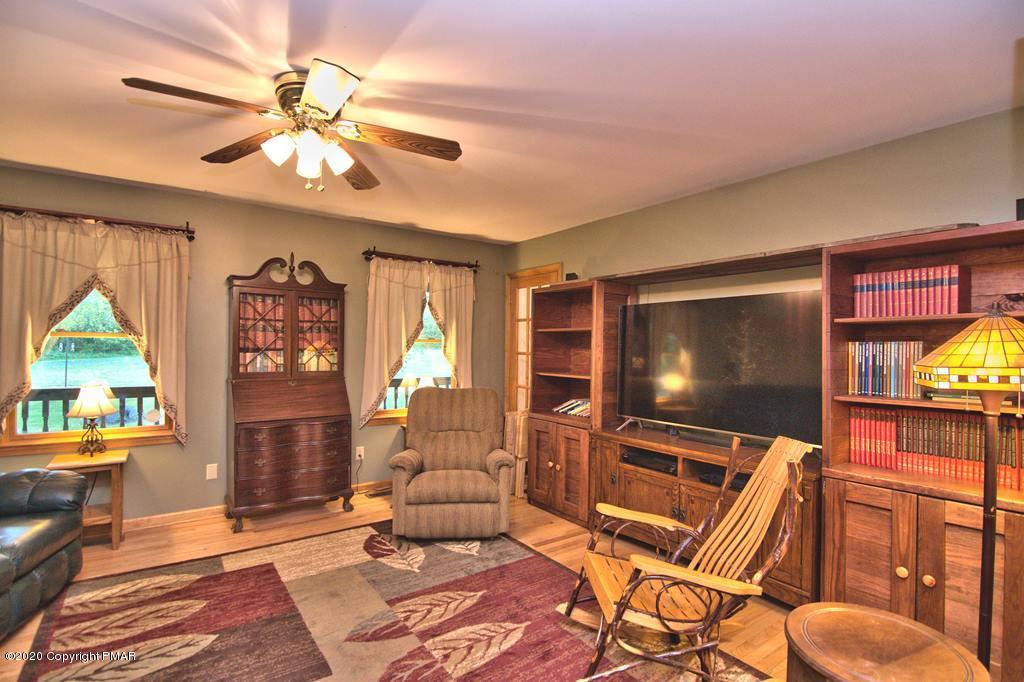 1263 Brislin Road Stroudsburg, PA 18360 - Photo 11 of 101 Photo 011