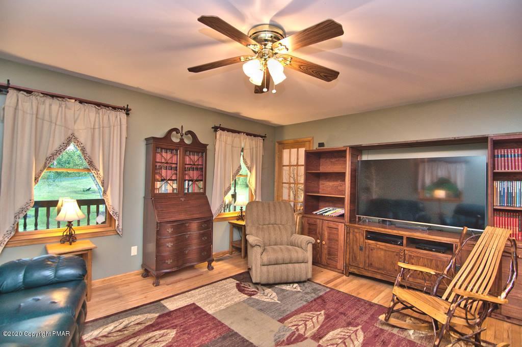 1263 Brislin Road Stroudsburg, PA 18360 - Photo 13 of 101 Photo 013