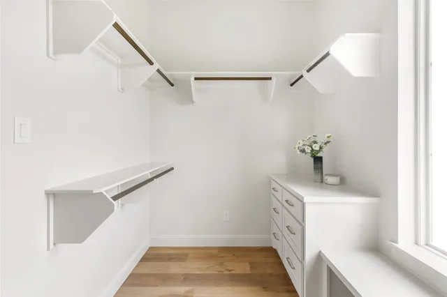 $809,999 | 1355 Bluebonnet Ridge Drive, Chappell Hill, TX 77426