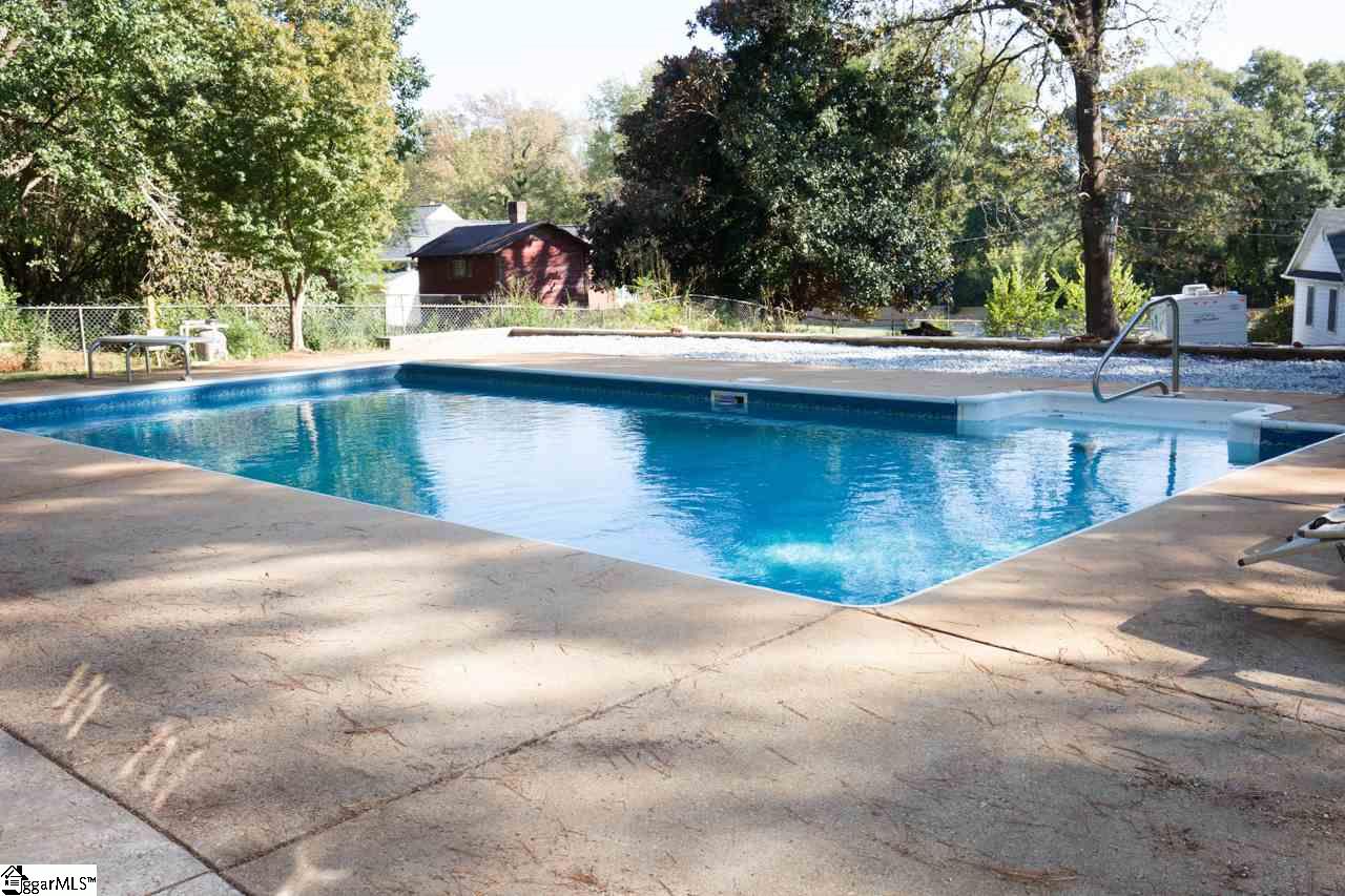 3715 State Park Road Greenville, SC 29609 - Photo 16 of 21