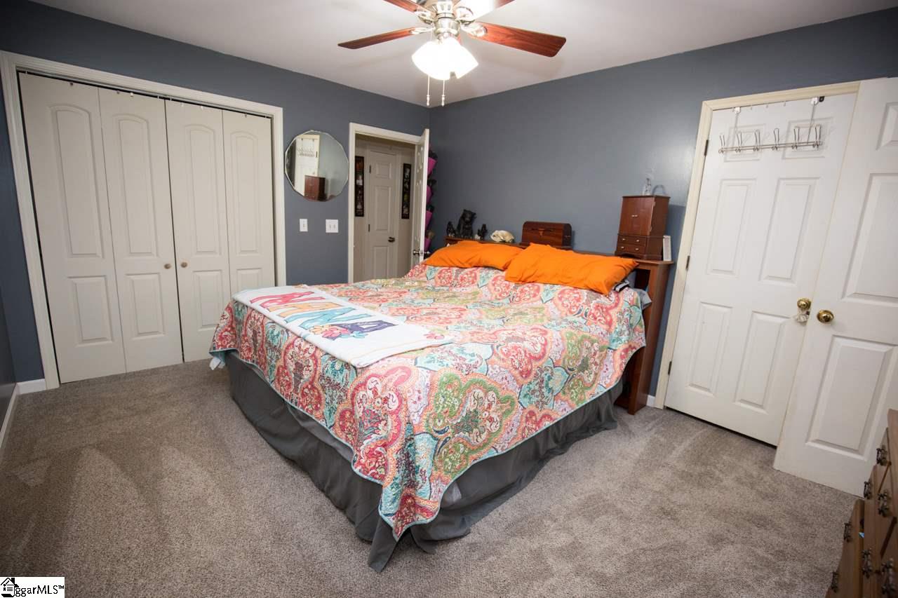3715 State Park Road Greenville, SC 29609 - Photo 5 of 21