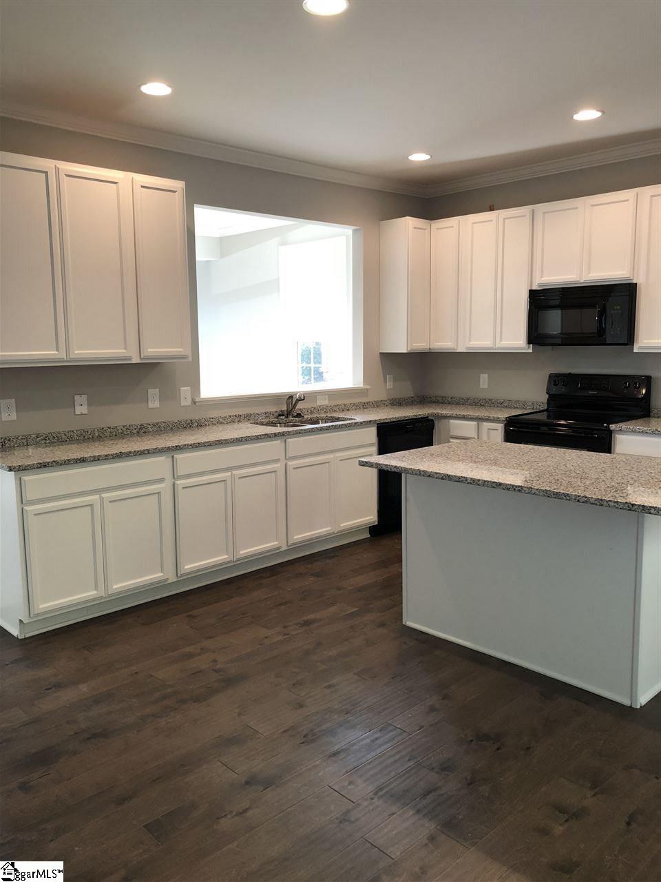 339 Intrepid Court Greer, SC 29650 - Photo 6 of 19 Gallery Image 6