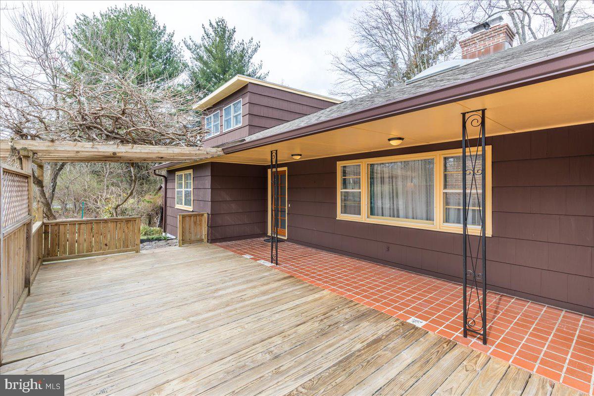 388 Terhune Road Princeton, NJ 08540 - Photo 2 of 33 Front Deck