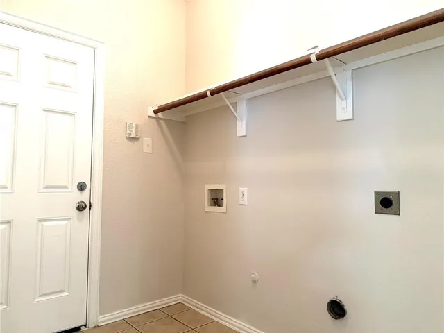 $2,095 | 10060 Cedar Lake Drive, Providence Village, TX 76227