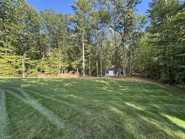 $824,900 | 2 Everett Drive, Pepperell, MA 01463