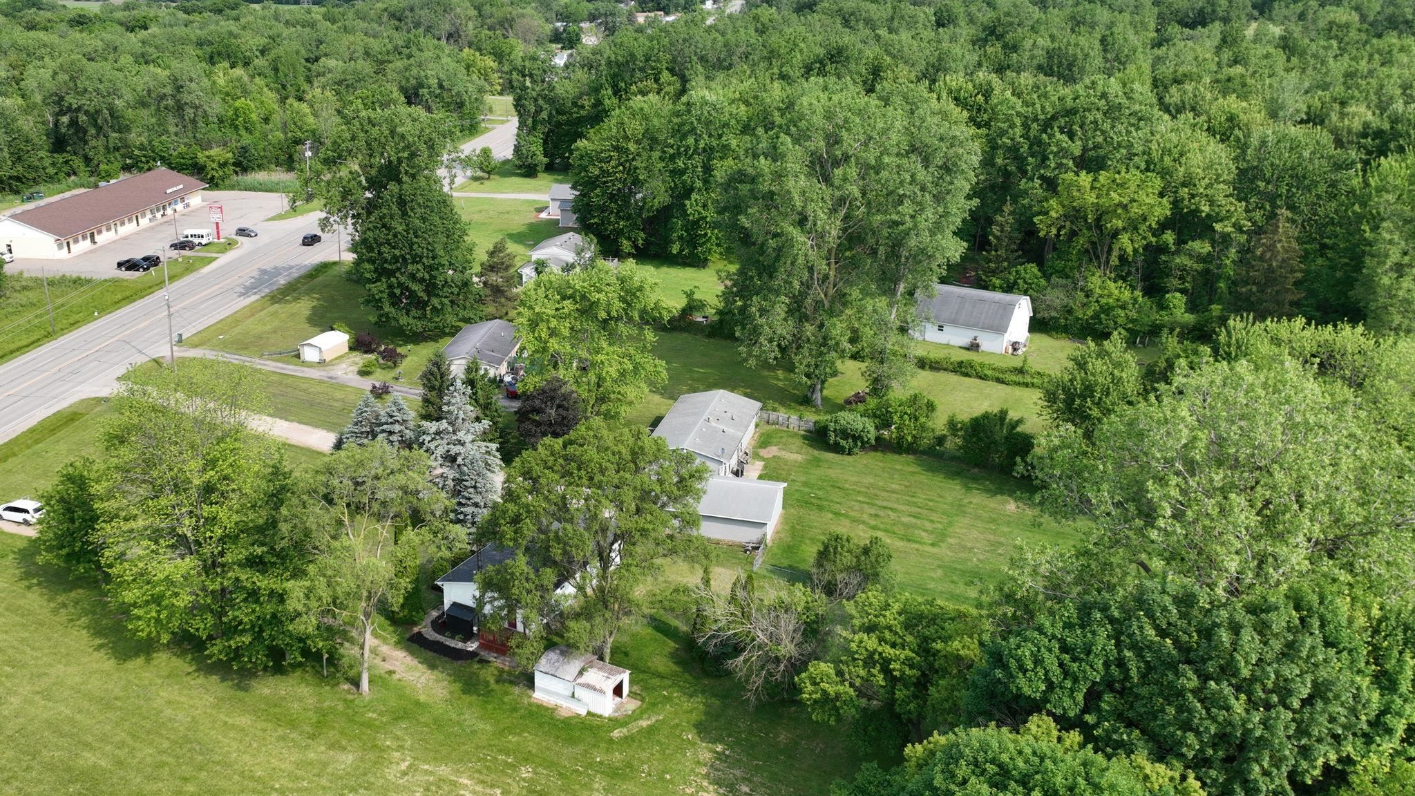 13148 North Saginaw Road Clio, MI 48420 - Photo 9 of 40