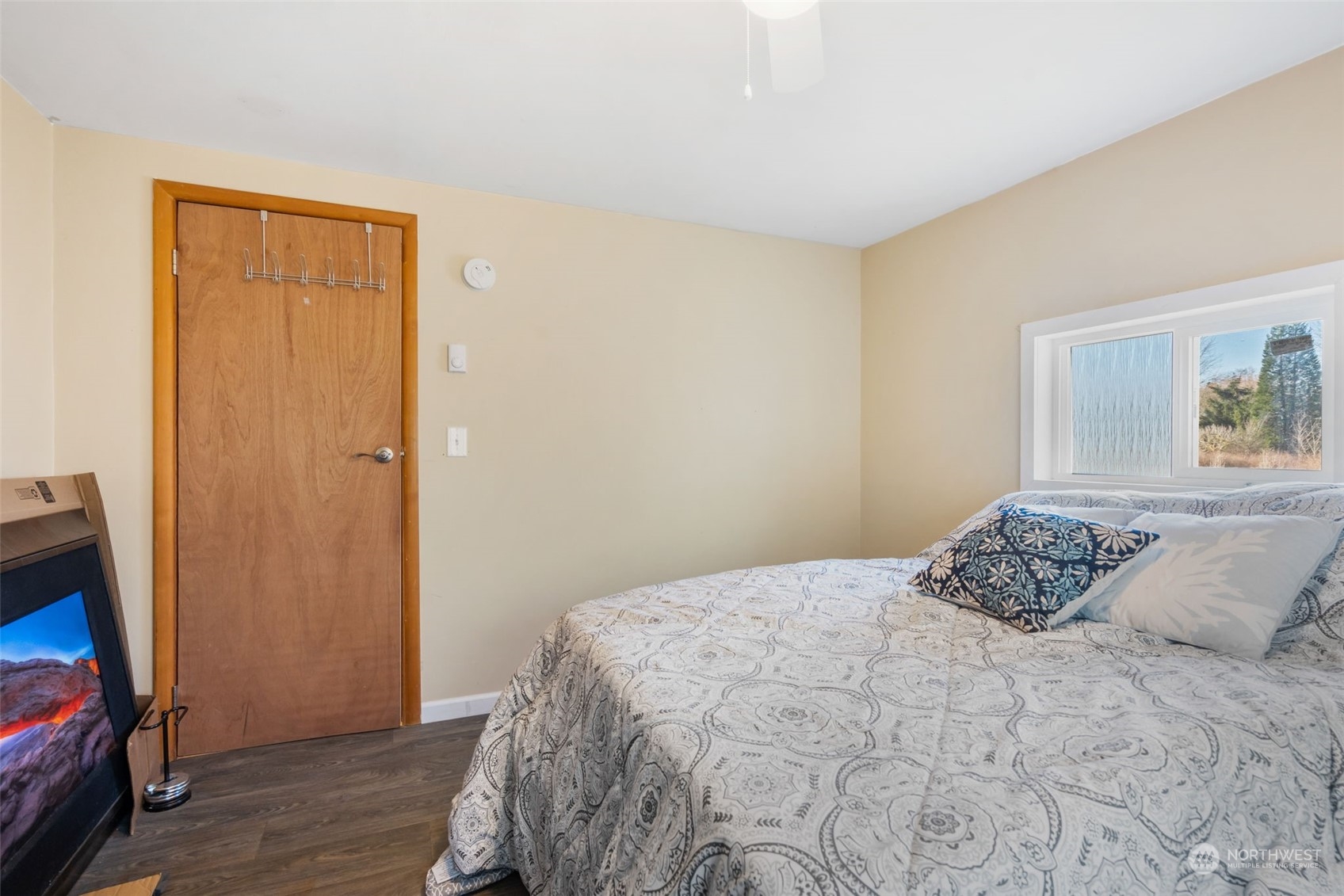 3155 Mountain View Road Ferndale, WA 98248 - Photo 15 of 31 a bedroom with a bed and a window