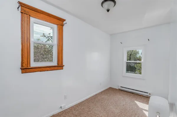 $2,500 | 142 Humphrey Avenue, Unit 2, Bayonne, NJ 07002