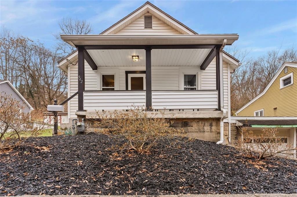 942 Harmony Road Ambridge, PA 15003 - Photo 1 of 17 Gallery Image 1