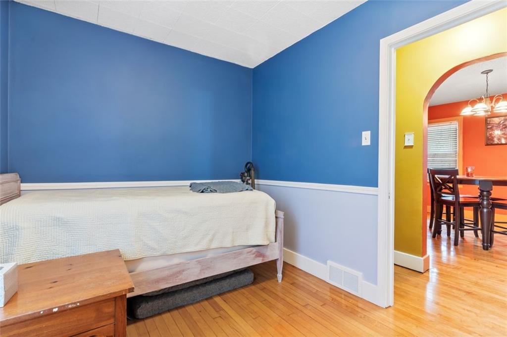 942 Harmony Road Ambridge, PA 15003 - Photo 11 of 17 Gallery Image 11