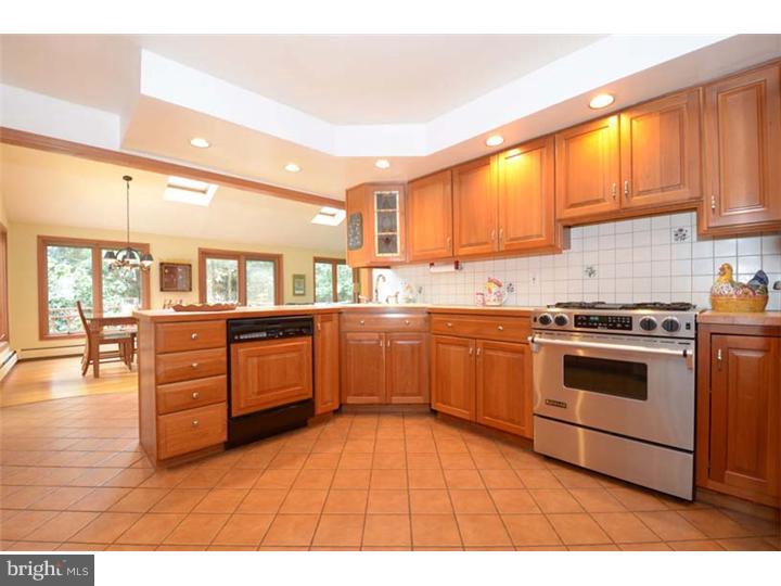 1998 Colt Road Media, PA 19063 - Photo 6 of 25 Kitchen