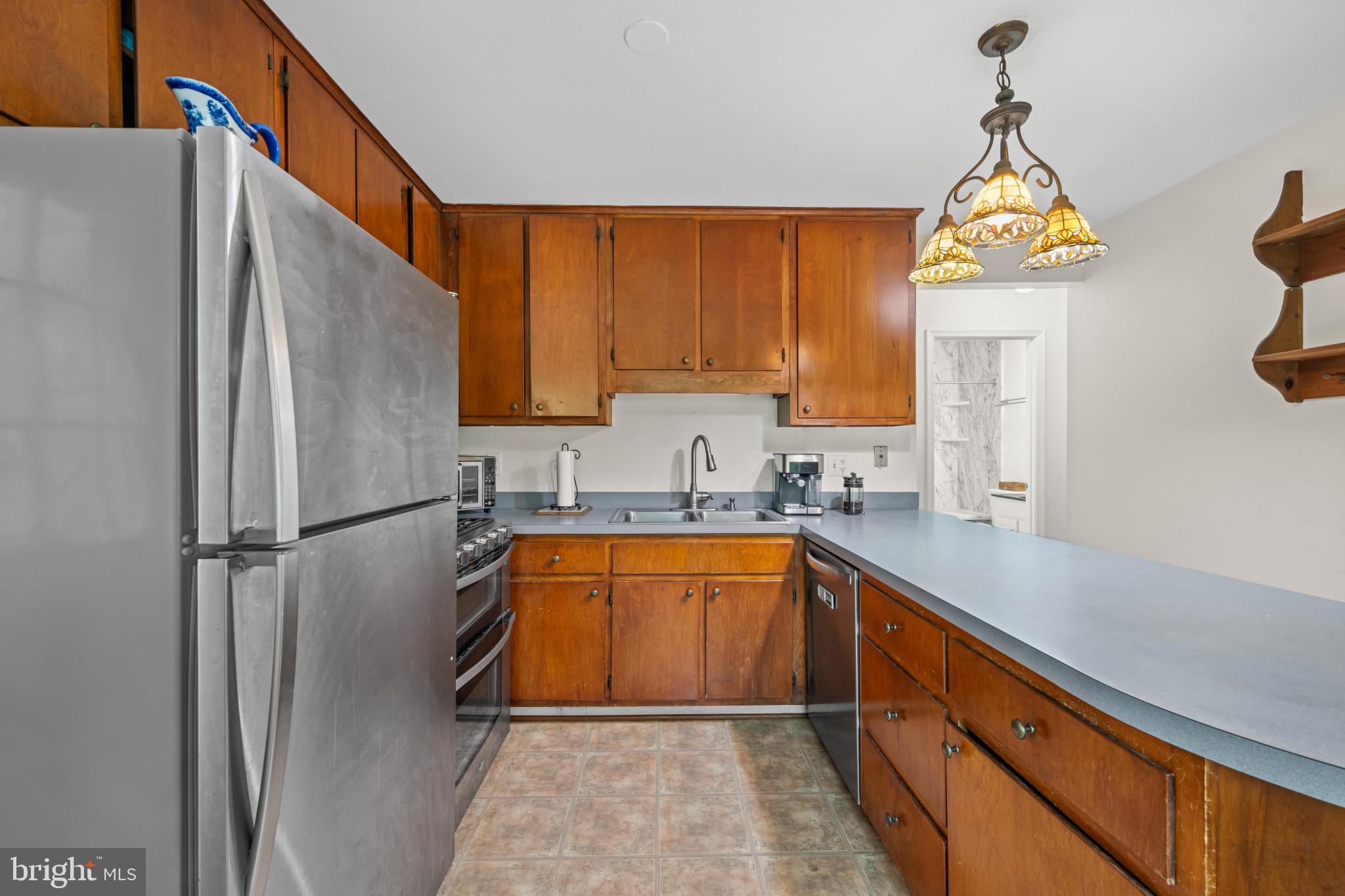 502 Silver Run Valley Road Westminster, MD 21158 - Photo 4 of 49 Kitchen