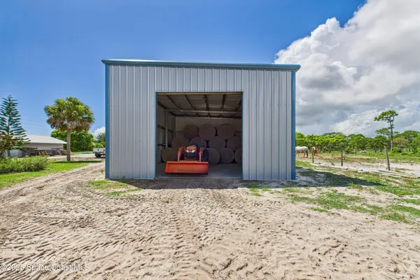 $4,500,000 | 4850 Old Dixie Highway, Grant Valkaria, FL 32949