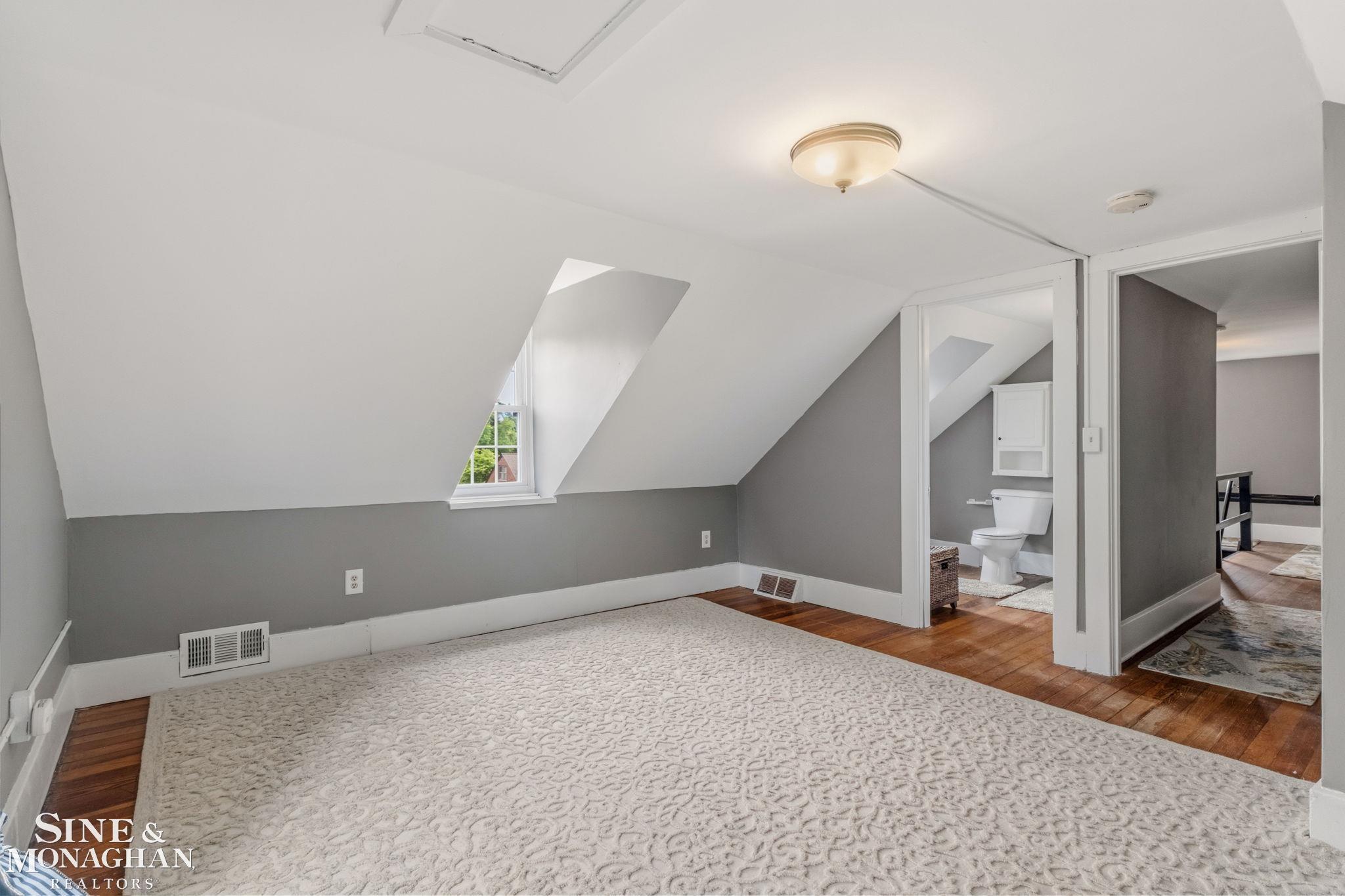 580 Hampton Road Grosse Pointe Woods, MI 48236 - Photo 56 of 77