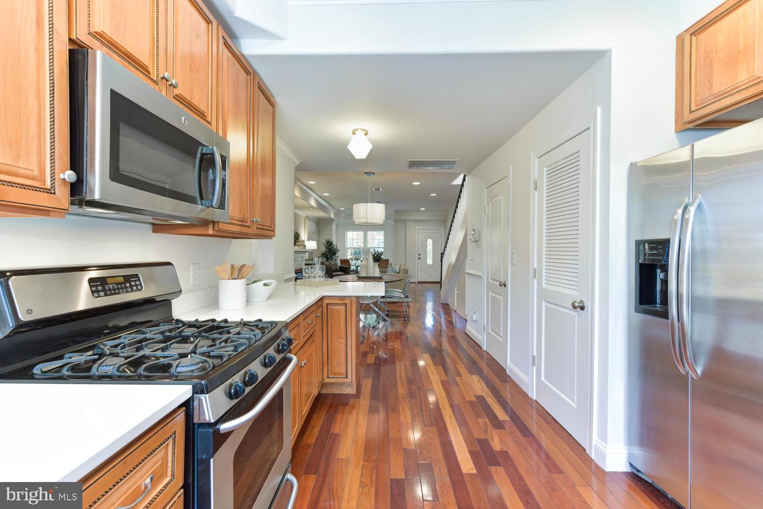 706 8th Street Northeast Washington, DC 20002 - Photo 11 of 47 Beautiful Sightlines Throughout Main Level