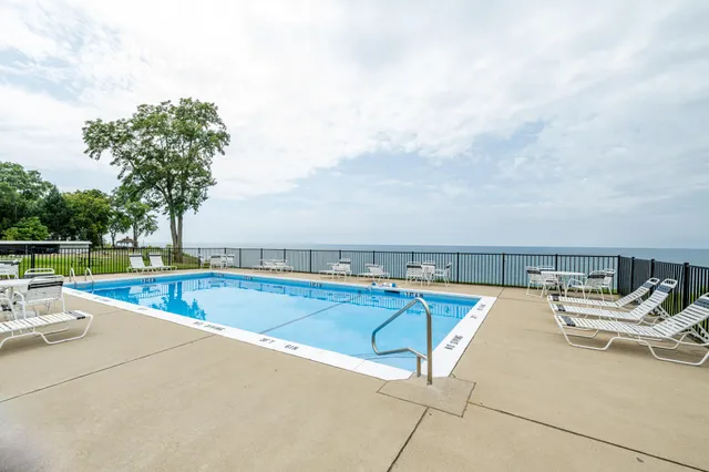 $254,000 | 3622 Lakeshore Drive, Unit G 1, St. Joseph, MI 49085