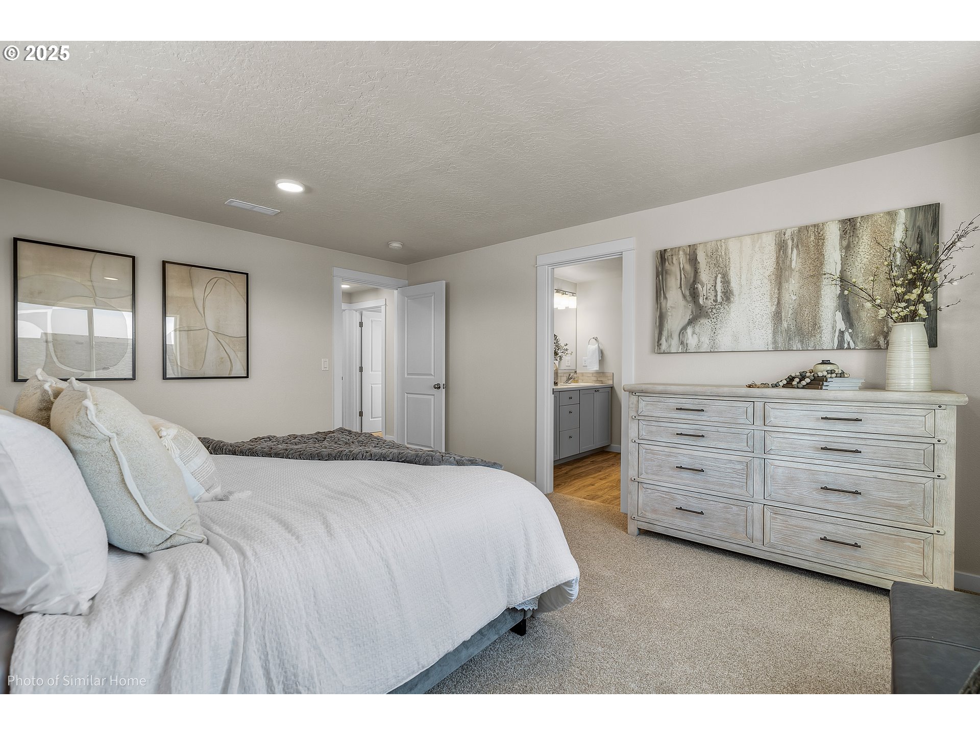 5103 Cedar View Drive Springfield, OR 97478 - Photo 5 of 7 a bedroom with a bed and a dresser