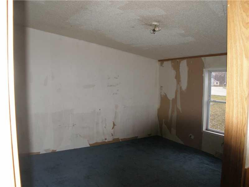 520 South Edwards Road Muncie, IN 47302 - Photo 6 of 7