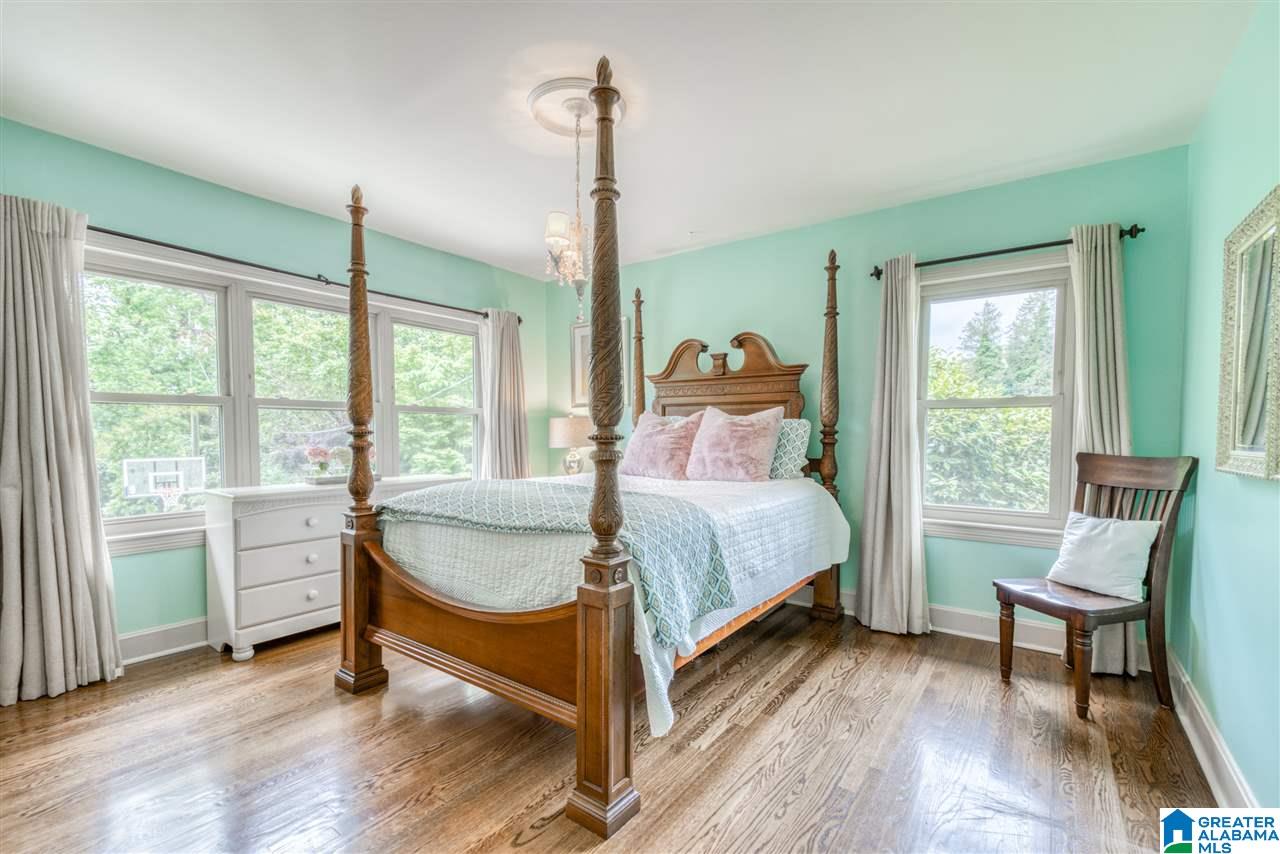1871 Shades Crest Road Birmingham, AL 35216 - Photo 22 of 39