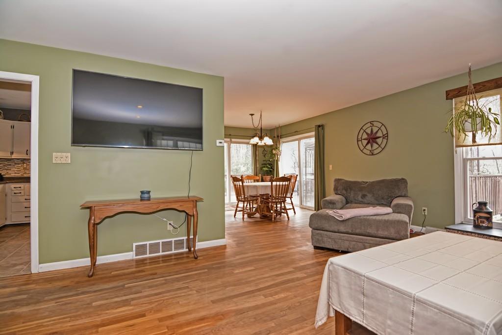 596 Millville Road Uxbridge, MA 01569 - Photo 4 of 35 Gallery Image 4